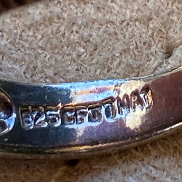 Hammered Sterling Silver Pearl bezel Ring - Picture 6 of 7